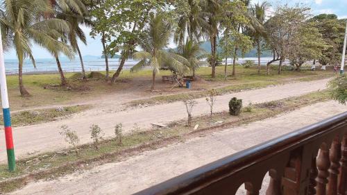 Bahia Solano House | Aloja-T en Casa de Playa Bahia Solano