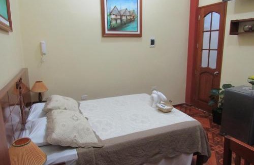 Iquitos Hotel | Alojamiento El Cardenal