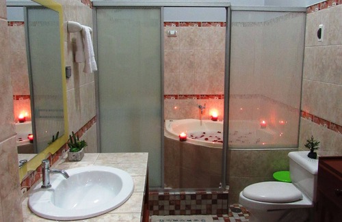 Iquitos Hotel | Alojamiento El Cardenal
