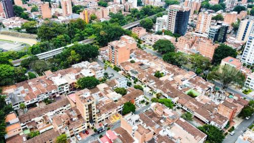 Estadio House | Alojamiento en el corazón de Medellín Hab Privada B