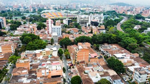 Estadio House | Alojamiento en el corazón de Medellín Hab Privada B
