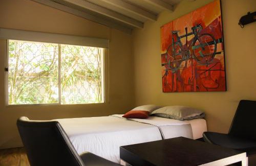 La Aguacatala Apartment | Alojamiento que permite mascota en Medellín A103 By Roots Rentals