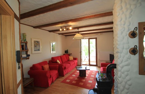 Zell Apartment | Alone in indoor pool, sauna, steam sauna, directly on the banks of the Moselle, balcony