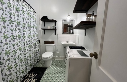 Tyler Apartment | Along the Red Brick Roads!
