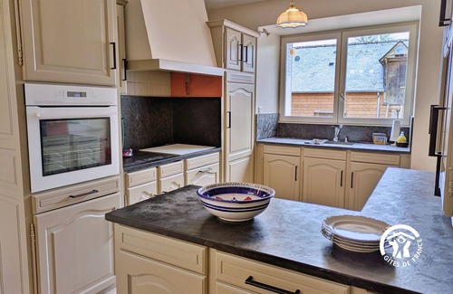 Niafles Cottage | Alpaca Cottage 10 pers with garden & pets allowed