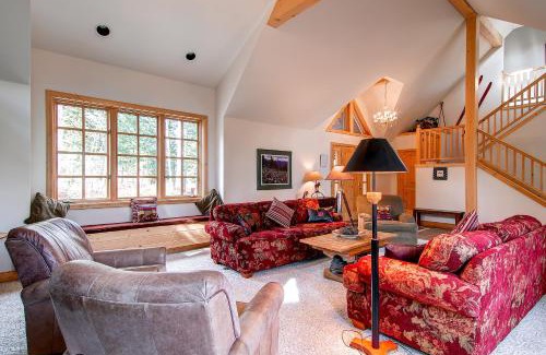 Four O'Clock House | Alpenglow Home by Ski Country Resorts