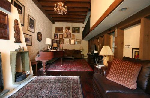 Media Bed & Breakfast | Alpenhof Bed & Breakfast