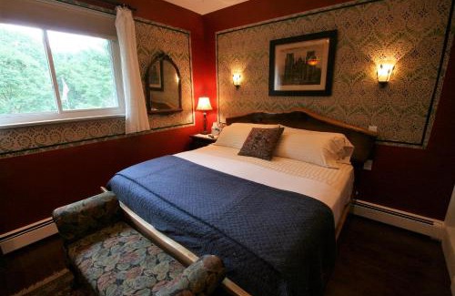 Media Bed & Breakfast | Alpenhof Bed & Breakfast