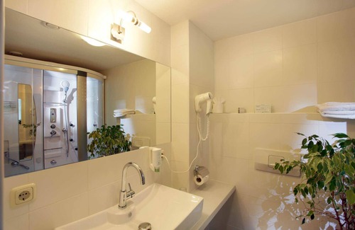 Lauterbach Hotel | Alpenhof Brixen
