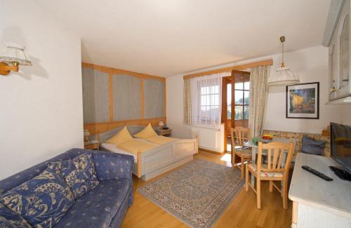 Lesachtal House | Alpenhotel Wanderniki