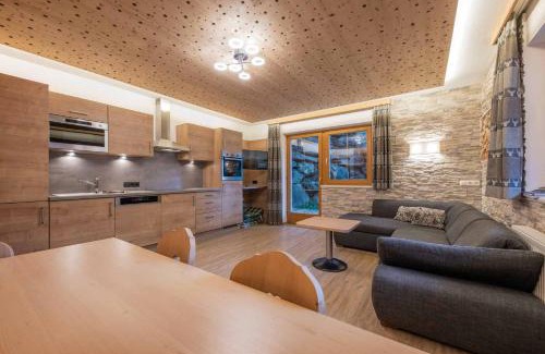 Neustift Im Stubaital Apartment | Alpenkönig Lodge Stubaital Stilvolle Apartments im alpinen Design