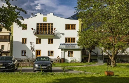 Ried im Oberinntal Apartment | Alpenrose - Stadlchalet