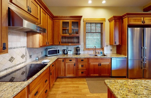 Tamarack Resort Condo | Alpine Archway
