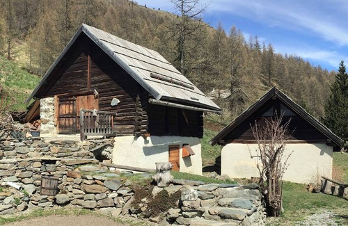 Nevache Ski Chalet | Alpine Chalet 1800m le Petit Fontcouverte Névache Vallée de la Clarée