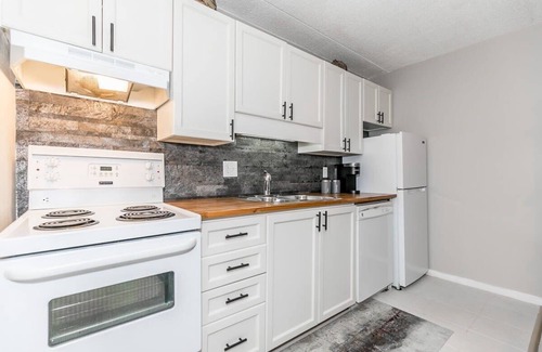 Collingwood Condo | Alpine Cove - Condo in Collingwood - Sleeps 6