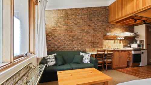 Hotham Heights Apartment | Alpine Haven 7
