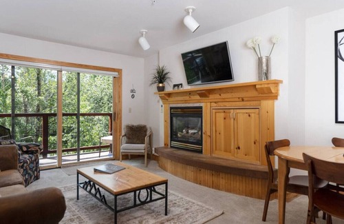 Driggs Condo | Alpine Haven: Cozy Condo Near Grand Targhee, Skiing, Biking