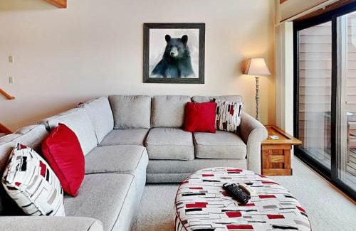 Sunplace House | Alpine Loft and Lake