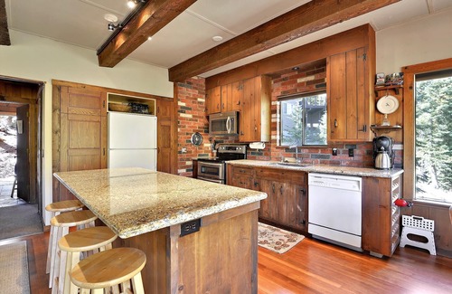 Alpine Meadows House | Alpine Meadows Mineral Springs Haven