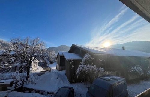 Entfelden Apartment | Alpine paradise apartment with balcony and view