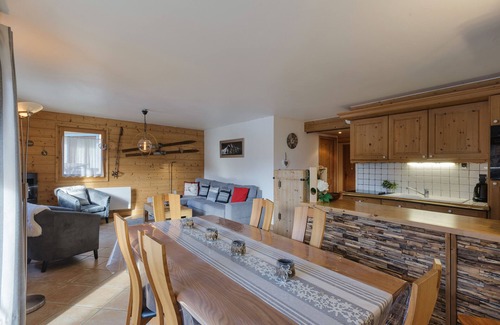 Montroc Apartment | Alpine retreat & ski Mont Blanc, Le Tour (Argentière), France