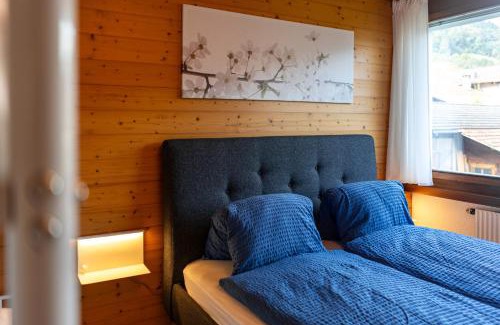 Wilderswil Apartment | Alpine view with balcony near Interlaken