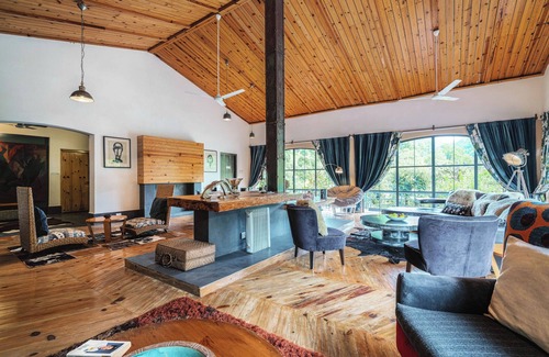 Bhimtal Villa | Alpine Villa By Ebony Stays – Luxury 3 BHK Villa in Bhimtal