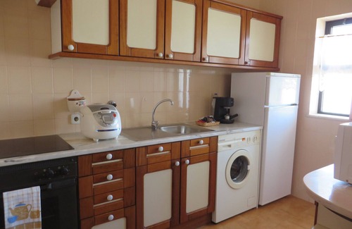 Alporchinhos Apartment | Alporchinhos, T2 with pool, near the beach, Wifi, ideal family with children
