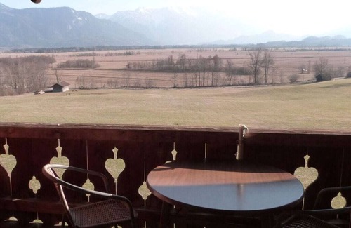 Murnau am Staffelsee House | Alpspitz Comfortable holiday residence