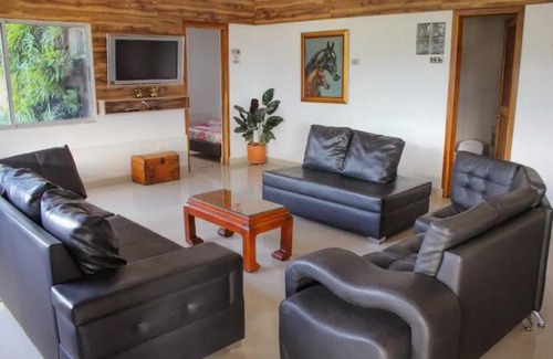 Argelia de Maria Villa | Alquler de finca en villeta cundinamarca