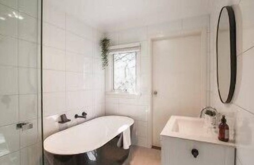 Healesville Apartment | Alsace - Bespoke Tiny Home