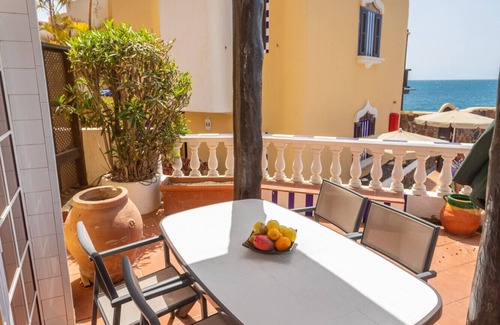 Playa del Aguila Ski Chalet | Altamar 28 with terrace&pool By CanariasGetaway