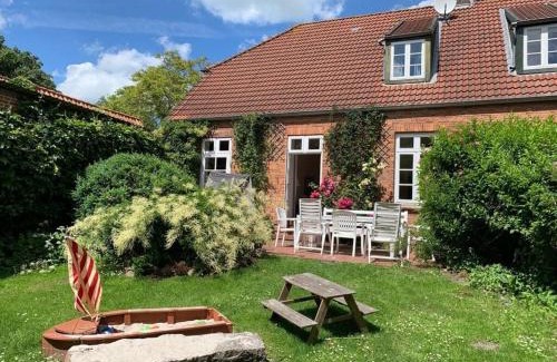 Tetenbull House | Alte Schule Tetenbüll