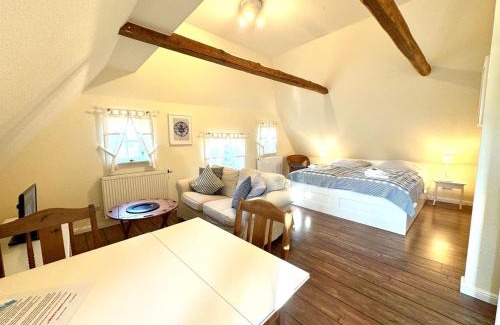 Oldsum Apartment | Altes Standesamt Studiowohnung