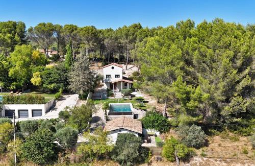 Ventabren House | Altinea - Family Home with Infinity Pool