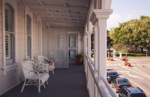 Martinborough Apartment | Altitude Apartment