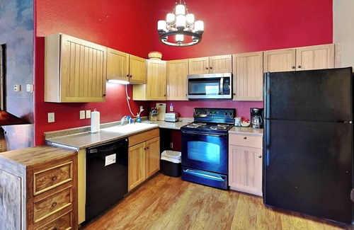 Alto Condo | Alto Paradise | Serene Views, Large Deck