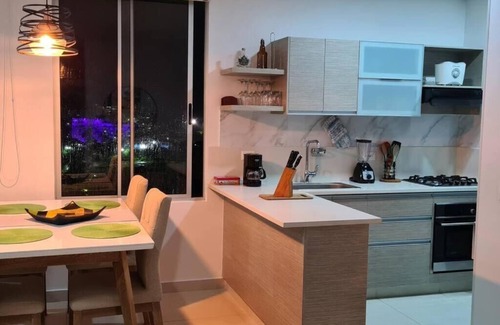 Comuna 4 Apartment | Altovento905, Magnifica Vista