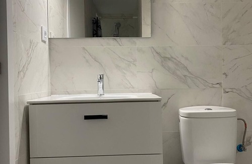 La Latina Apartment | Aluche Aparment B