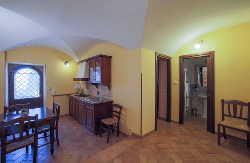 Bovara House | Alvavista2 apartment with pool, 20 minutes' drive from the center of Assisi.