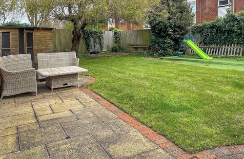 Gosport Cottage | Alverstoke Seaside Cottage