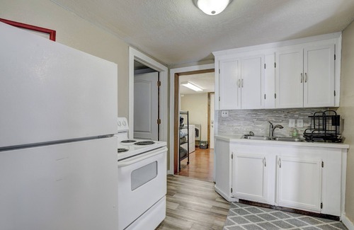 Medicine Park House | Aly's oasis with majestic mountain views