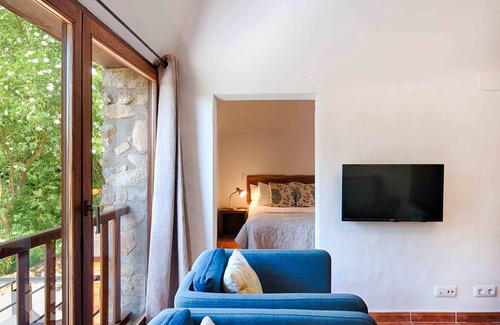 Sales de Llierca Apartment | Alzina (4 pax)