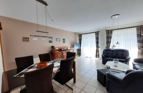 Werdum House | Am Haustierpark 11 B - Terraced house Am Haustierpark 11 B
