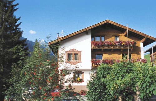 Sankt Anton am Arlberg Apartment | Am Schönbach by Interhome