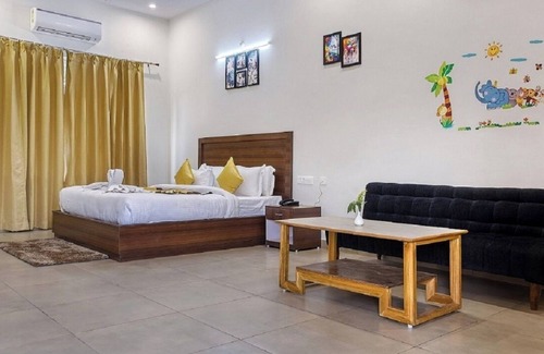 Kanda Range Resort | Amaay The Corbett Jungle resort