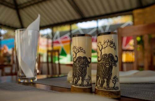 Victoria Falls Cabin | Amakhosi Hotel