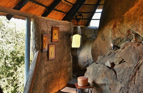 Matopos Cabin | Amalinda Lodge