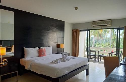 Mae Nam Resort | Amarin Samui Hotel - SHA Plus Certified
