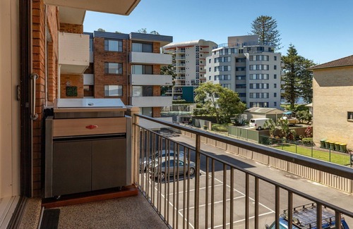 Tuncurry Apartment | Amaroo 20 in central Tuncurry